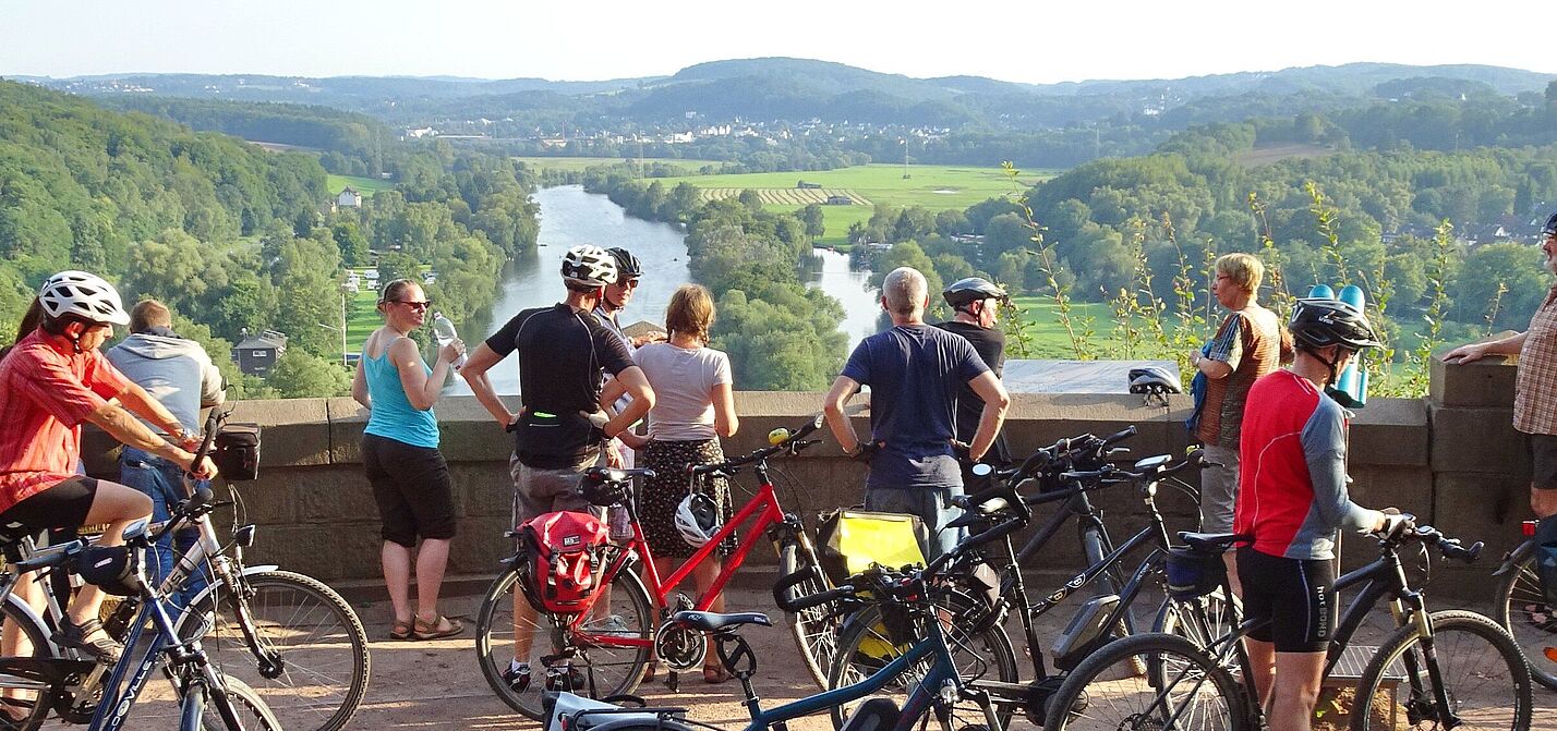 Blick vom Berger-Denkmal ins Ruhrtal