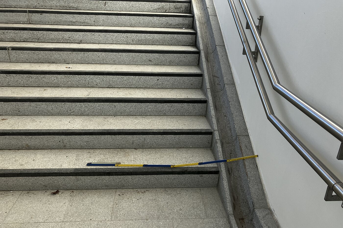 Schieberinne Treppe mit Schieberinne für Fahrräder
